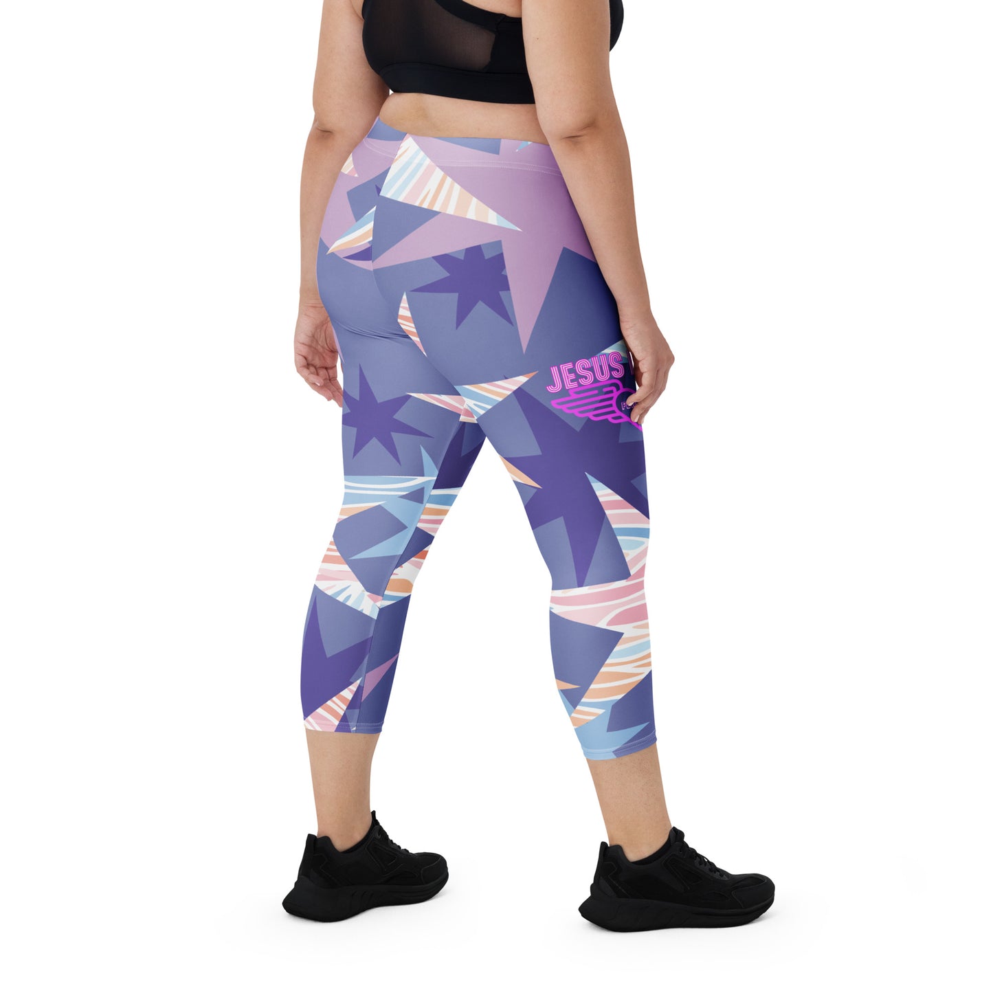 Capri Leggings (RUNS SMALL/PETITE)