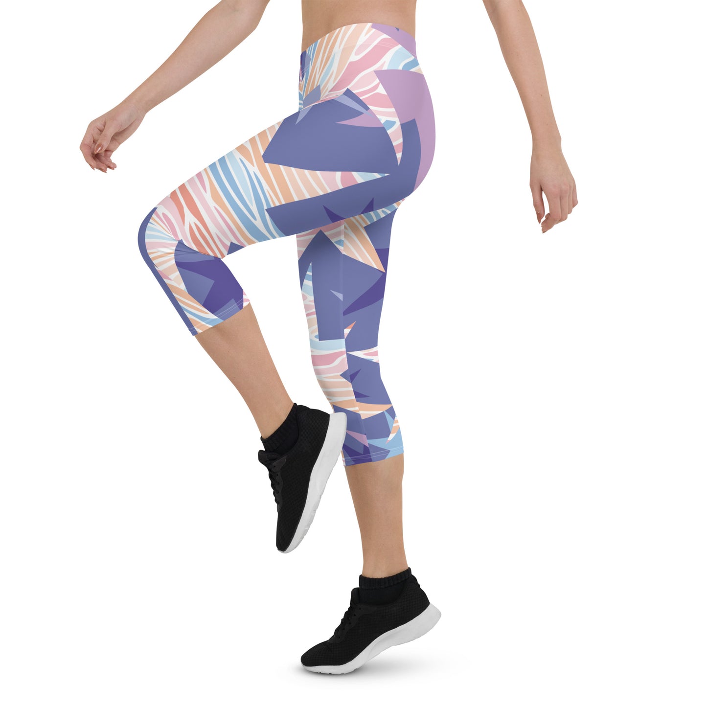 Capri Leggings (RUNS SMALL/PETITE)