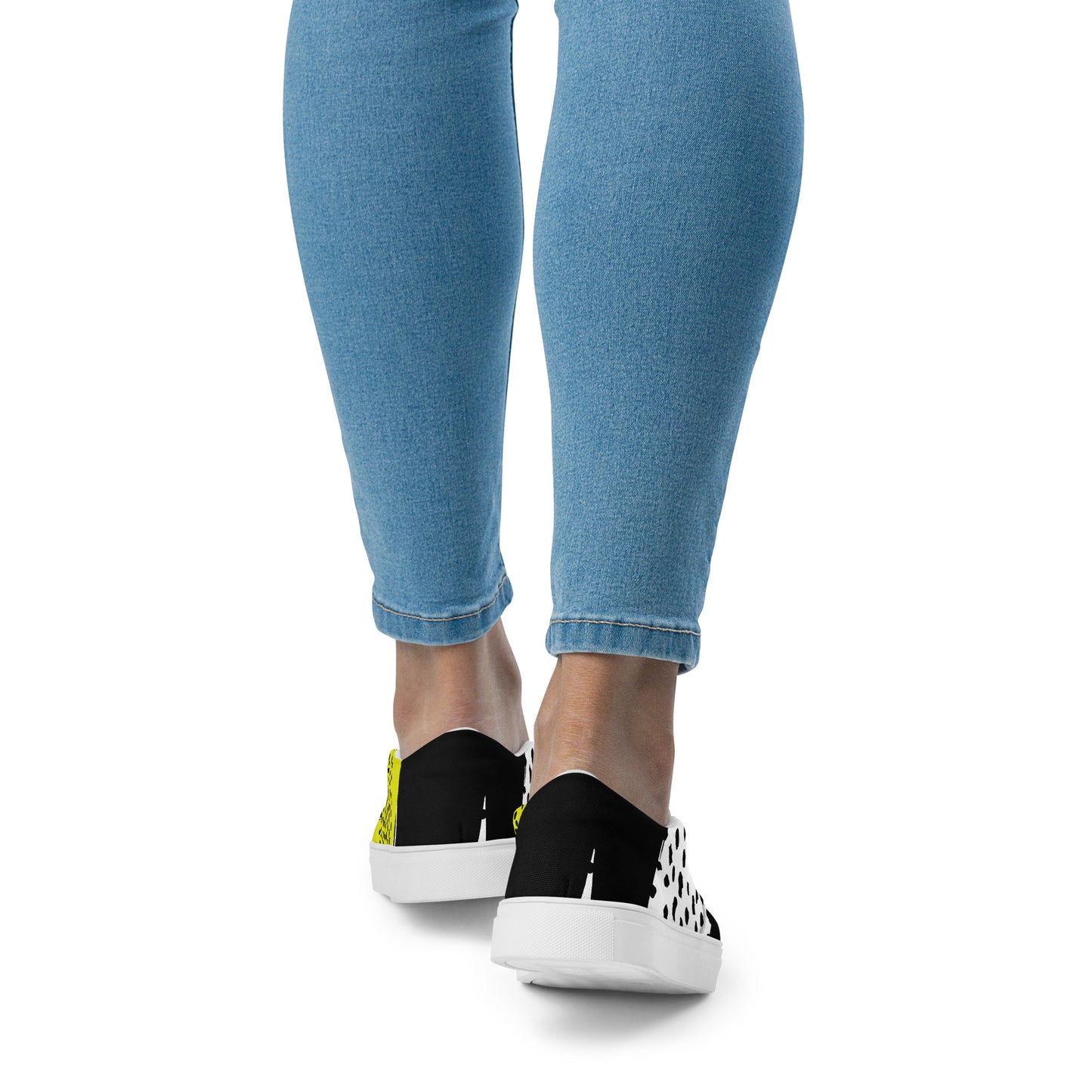 BOLD AS A LION- Women’s slip-on canvas shoes