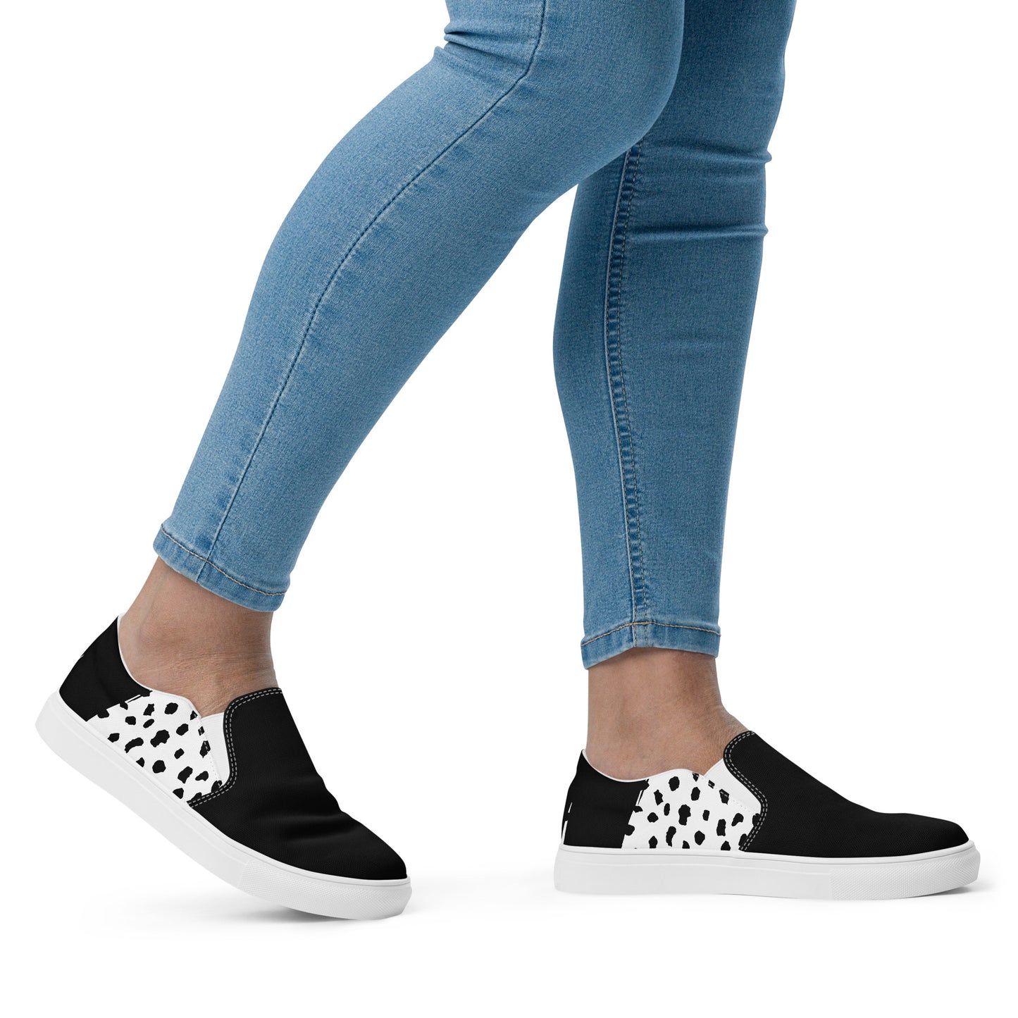 BOLD AS A LION- Women’s slip-on canvas shoes