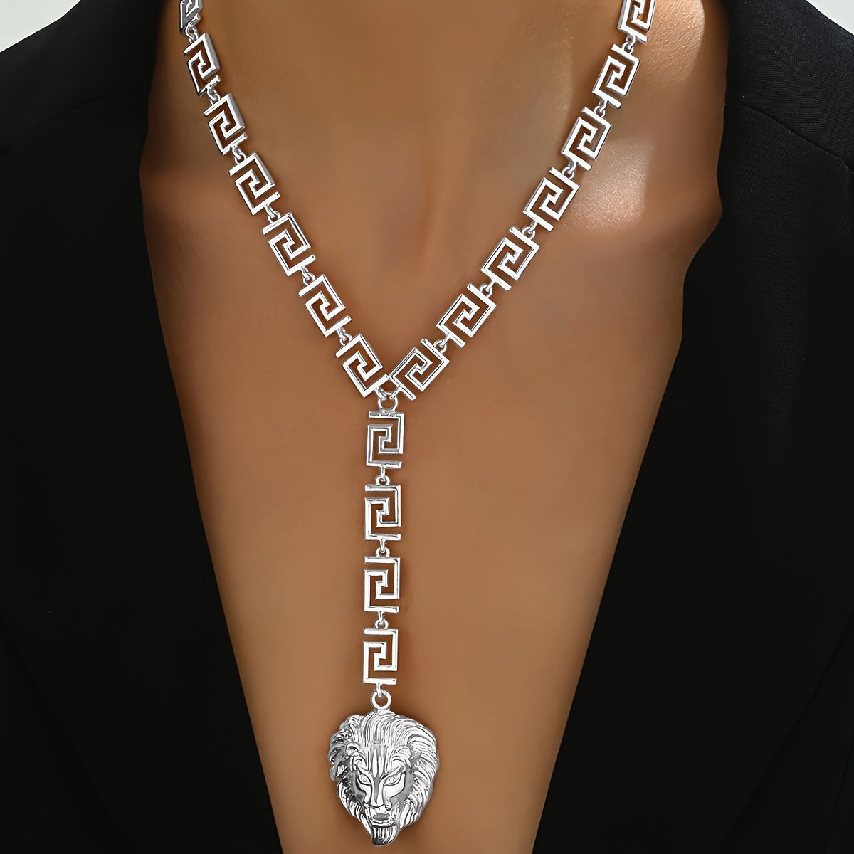 Lion Pendant Y-shaped NecklacE