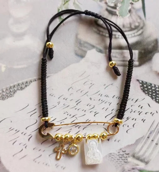 Beaded Bracelet with Gold Safety Pin design