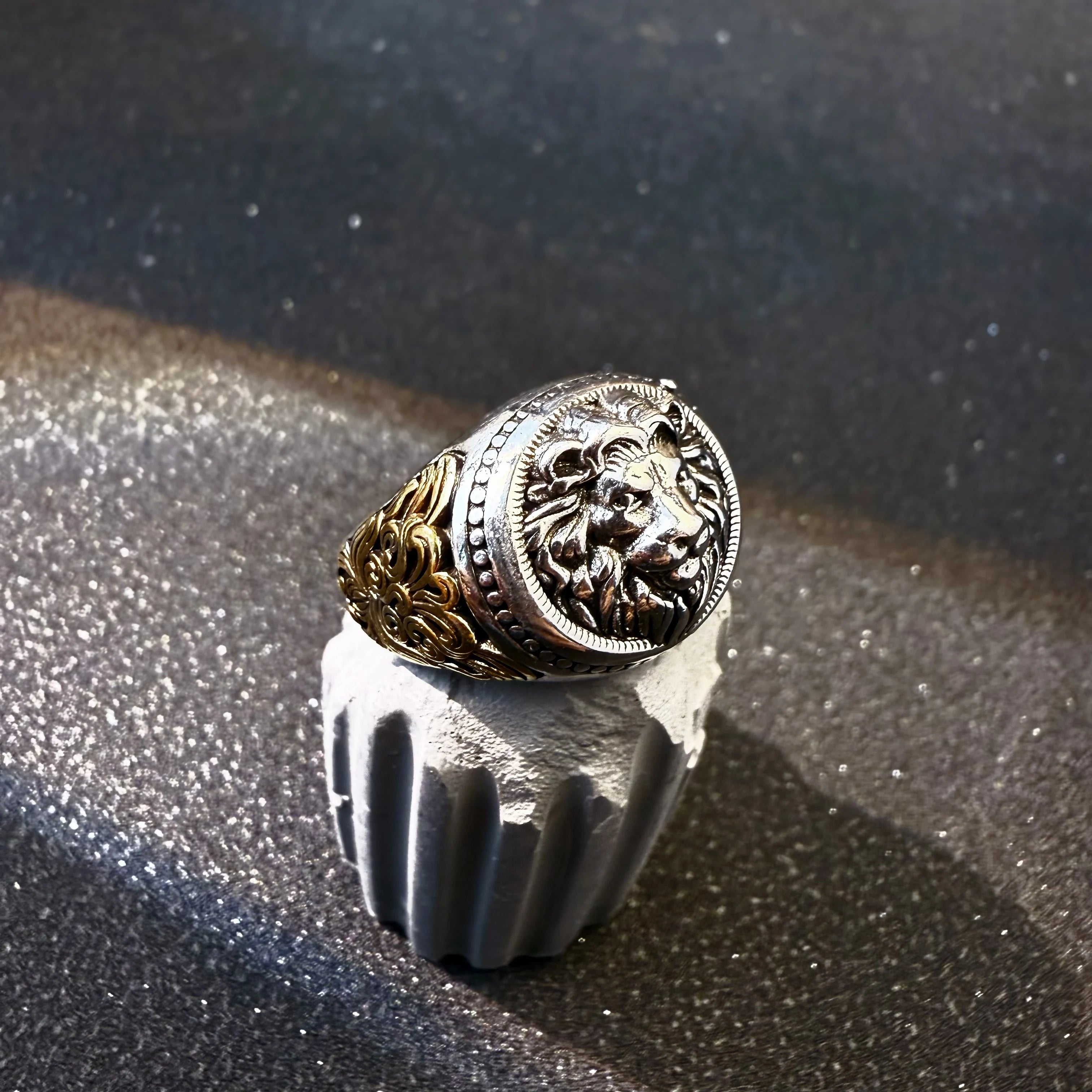 Retro Lion Golden Ivy Vine Adjustable Open Ring