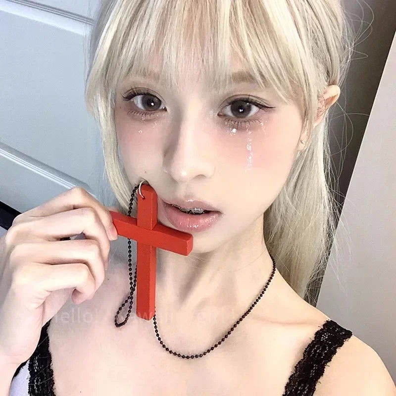 Fashion Punk Gothic Wood Cross Pendants Necklace for Women Black White Red Cross Choker Y2k Hip Hop Necklace Sweater Chain Gifts