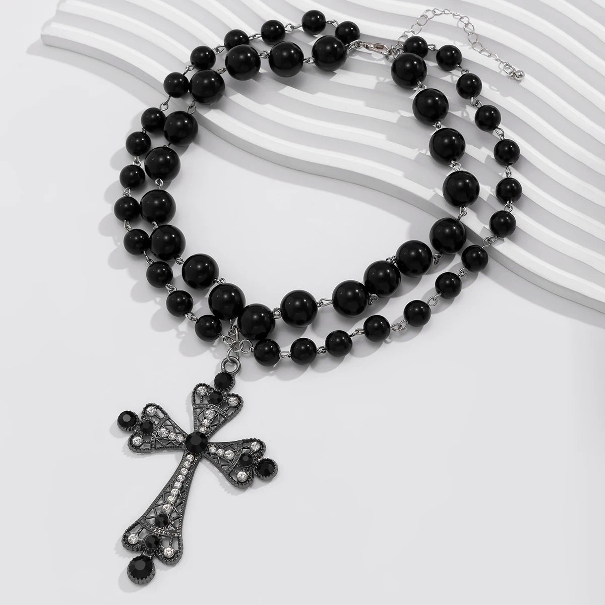 Large Cross Pendant Pearl Choker Design