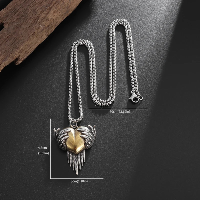 Fashionable Retro Heart-Shaped Angel Wings Pendant Necklace