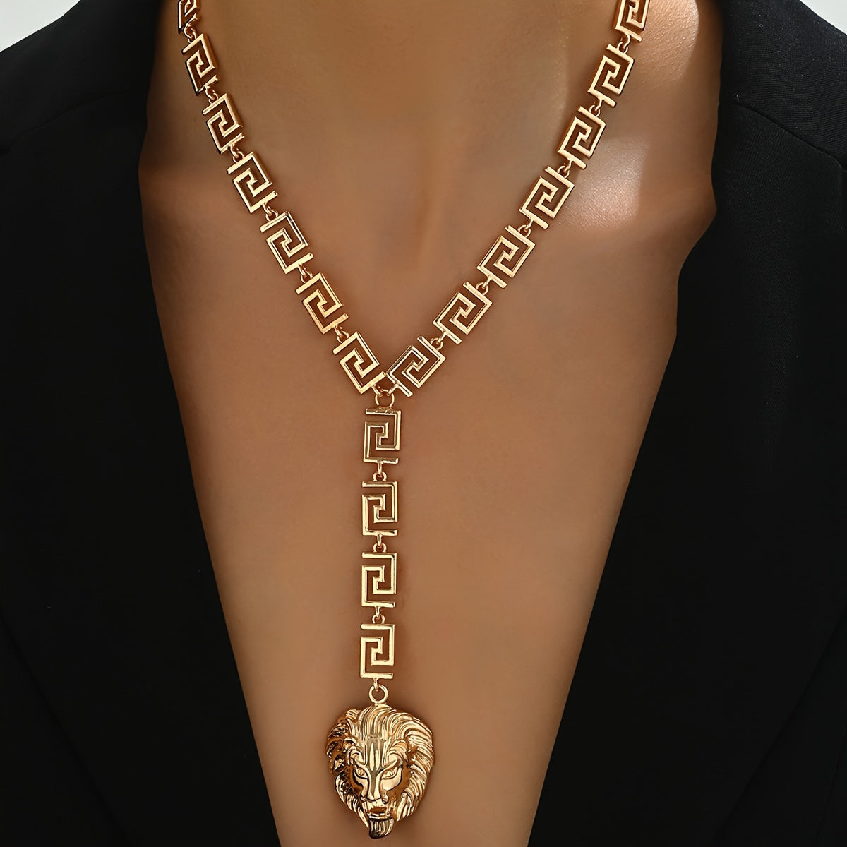 Lion Pendant Y-shaped NecklacE