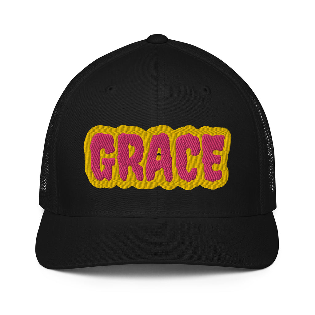 Grace- Closed-back trucker cap
