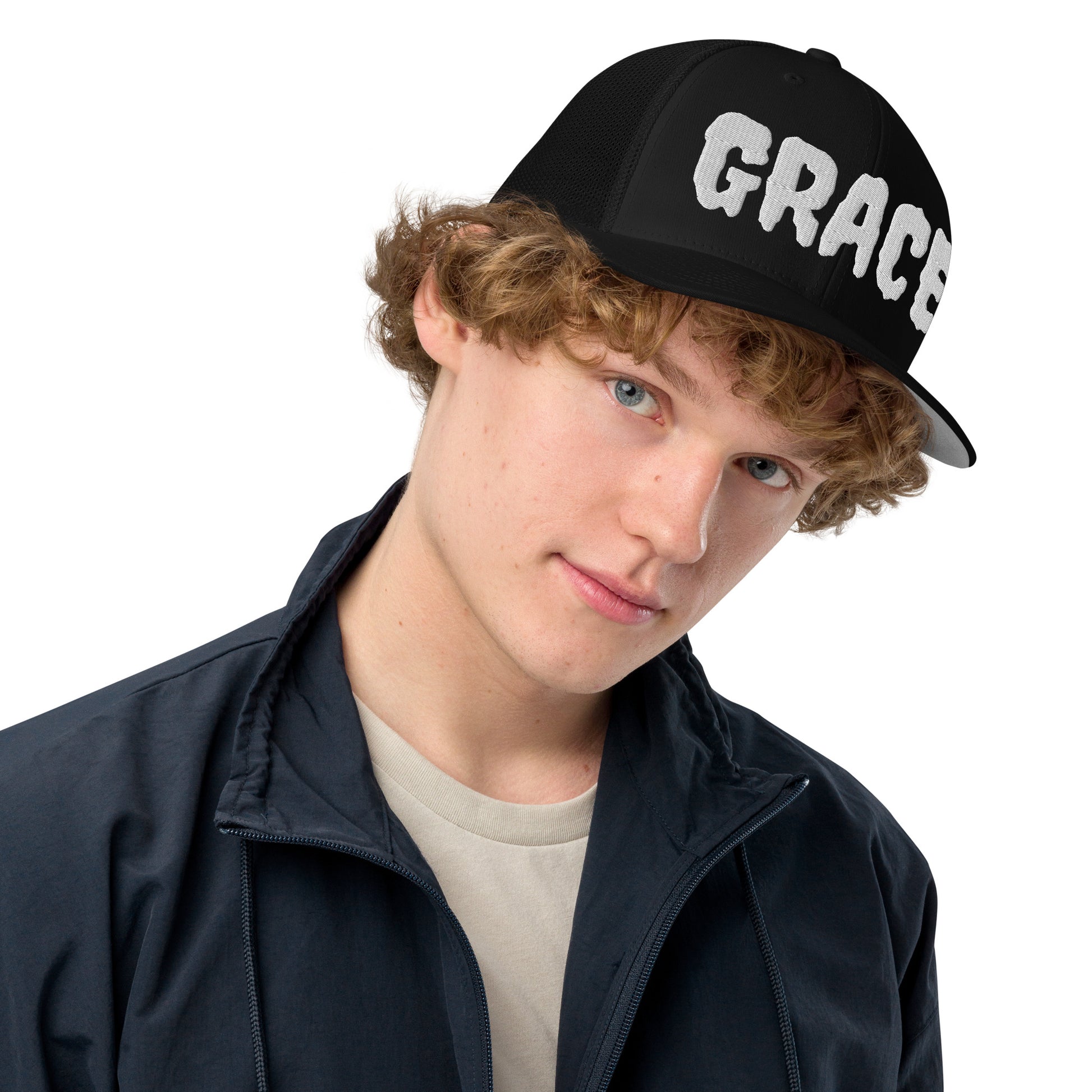 Grace- Closed-back trucker cap