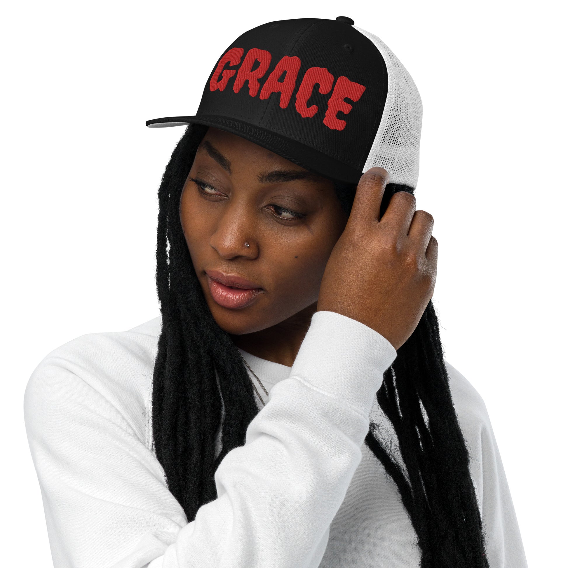 Grace- Closed-back trucker cap