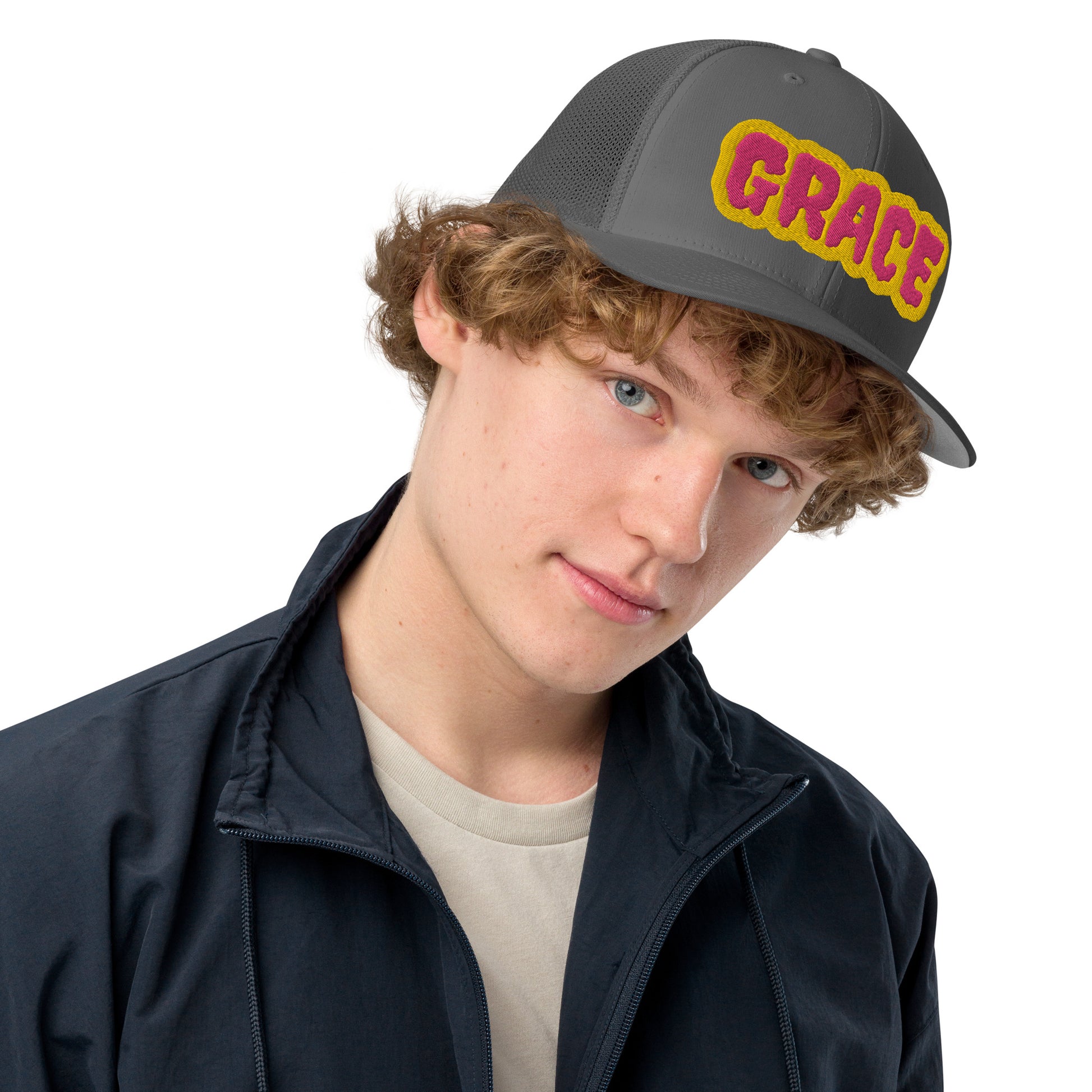 Grace- Closed-back trucker cap