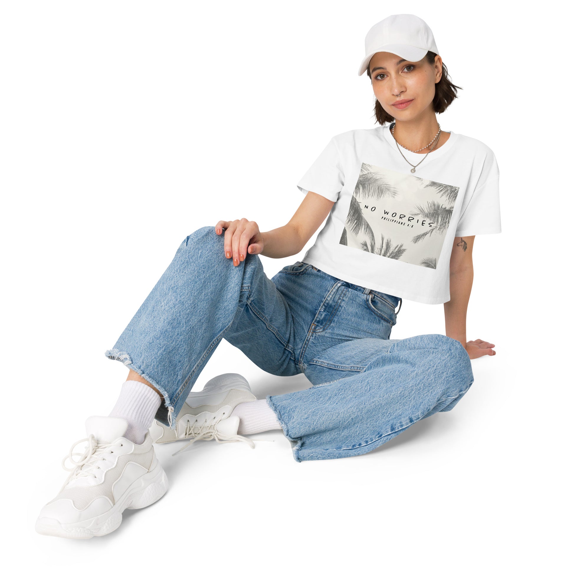 NO WORRIES- Women’s crop top