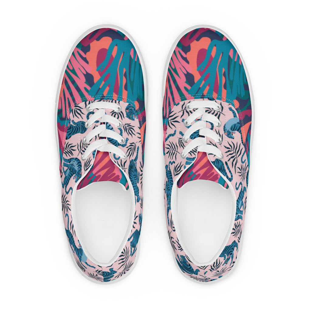 Women’s lace-up canvas shoes